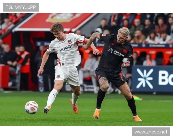 拜仁慕尼黑防守问题：站位与回防失衡引发表现波动，阶段性稳定性面临考验