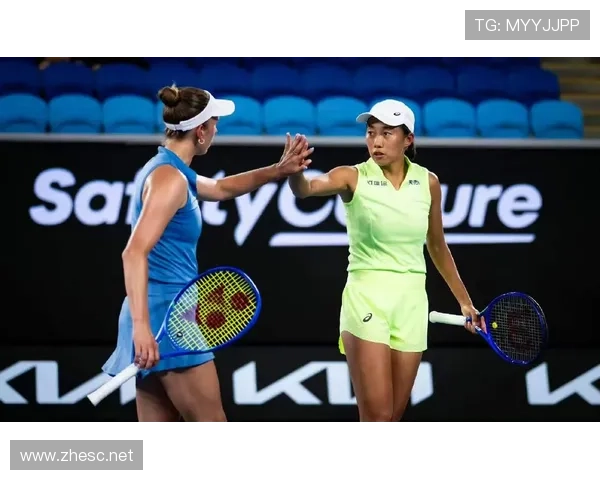 张帅穿训练服溜进高档餐厅点了最便宜那道菜，旁边桌都愣着